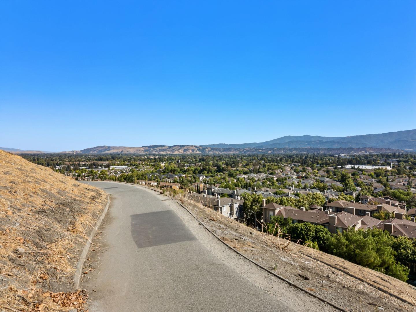 Detail Gallery Image 48 of 67 For 638 Marble Arch Ave, San Jose,  CA 95136 - 2 Beds | 2/1 Baths