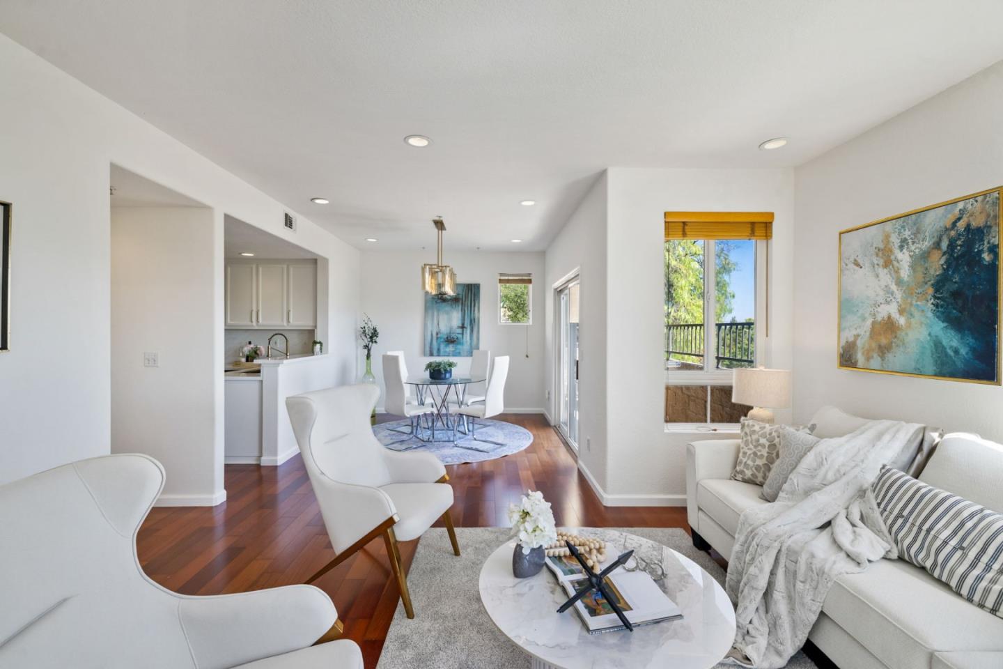 Detail Gallery Image 5 of 32 For 638 Marble Arch Ave, San Jose,  CA 95136 - 2 Beds | 2/1 Baths