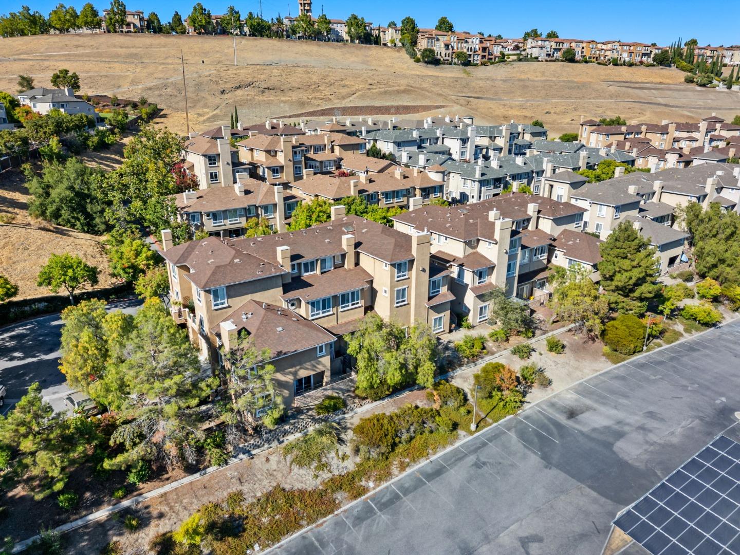 Detail Gallery Image 62 of 67 For 638 Marble Arch Ave, San Jose,  CA 95136 - 2 Beds | 2/1 Baths