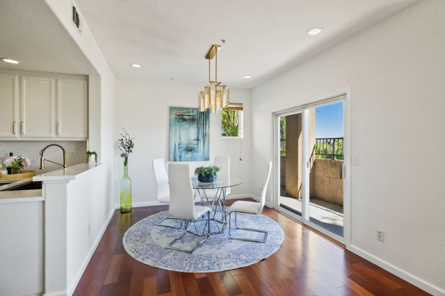 Detail Gallery Image 7 of 32 For 638 Marble Arch Ave, San Jose,  CA 95136 - 2 Beds | 2/1 Baths
