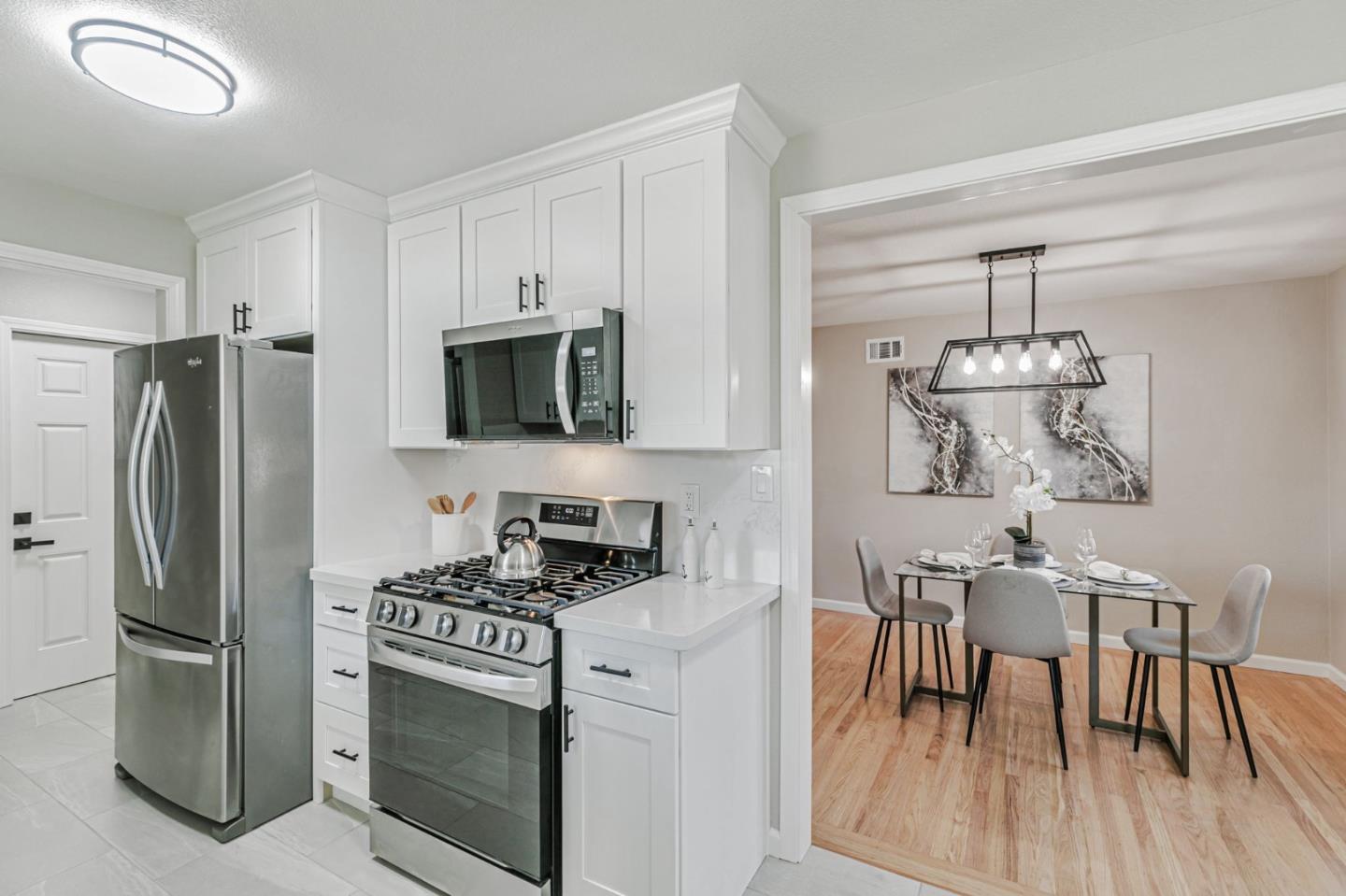 Detail Gallery Image 13 of 31 For 779 San Pablo Ave, Sunnyvale,  CA 94085 - 3 Beds | 1/1 Baths