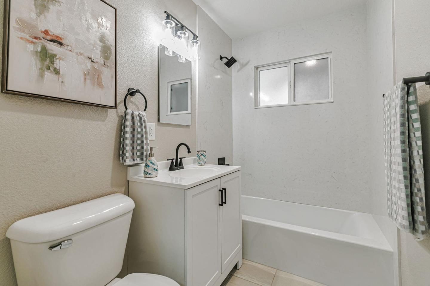 Detail Gallery Image 25 of 31 For 779 San Pablo Ave, Sunnyvale,  CA 94085 - 3 Beds | 1/1 Baths