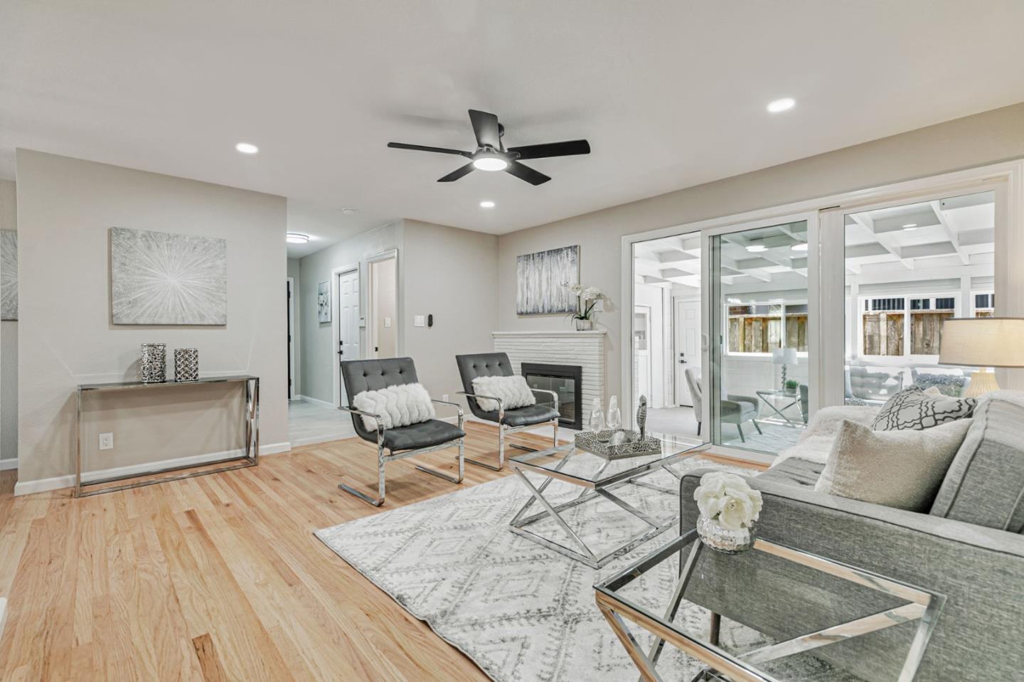 Detail Gallery Image 6 of 31 For 779 San Pablo Ave, Sunnyvale,  CA 94085 - 3 Beds | 1/1 Baths