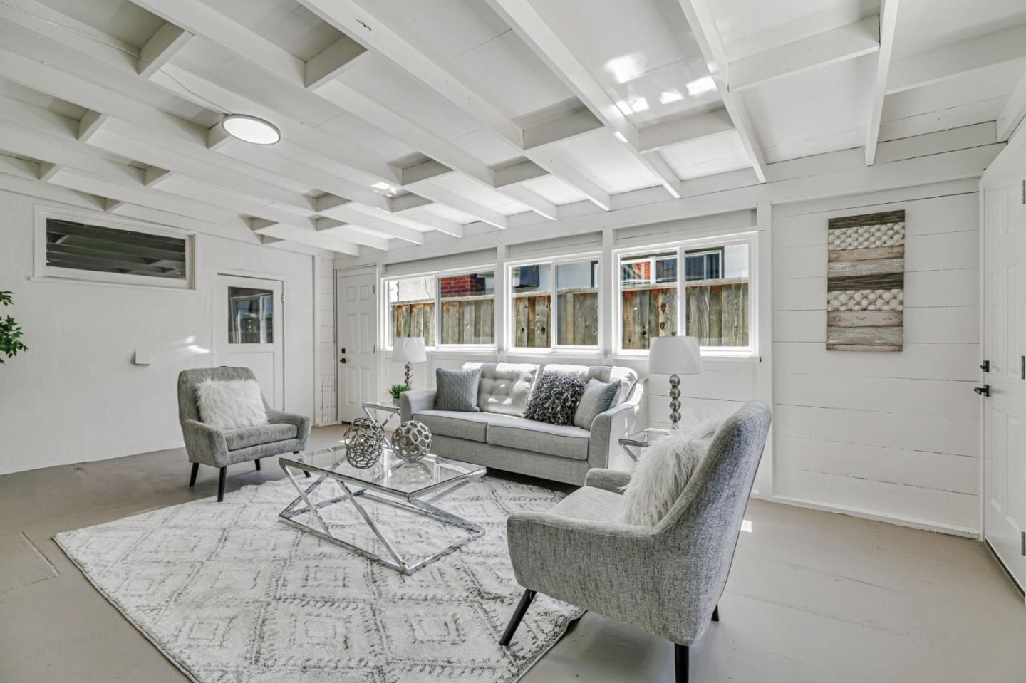 Detail Gallery Image 9 of 31 For 779 San Pablo Ave, Sunnyvale,  CA 94085 - 3 Beds | 1/1 Baths