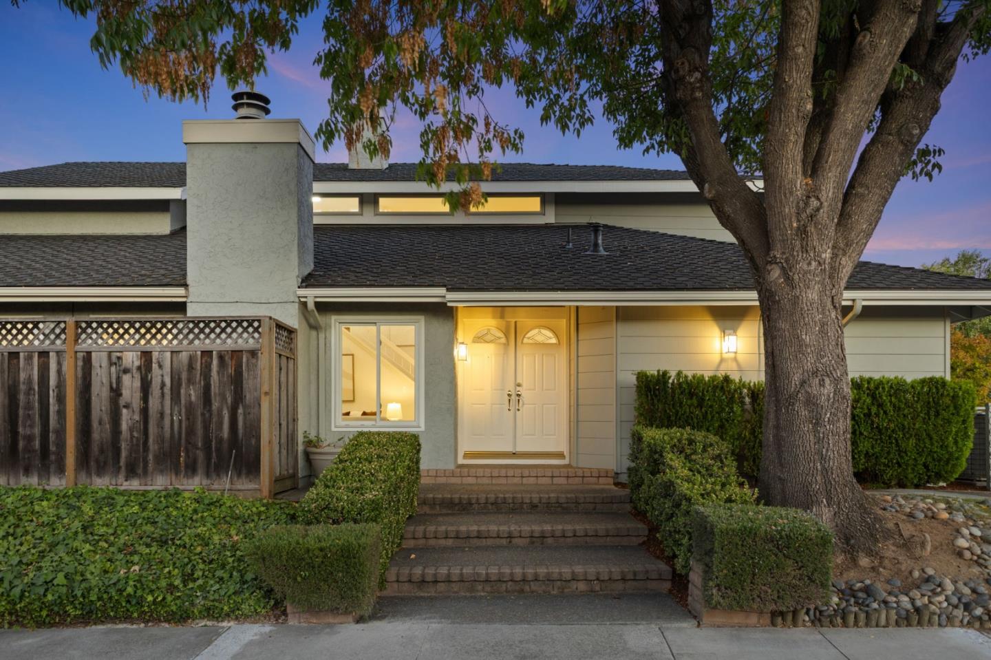 Detail Gallery Image 2 of 51 For 2397 Hecate Ct, San Jose,  CA 95124 - 4 Beds | 3 Baths
