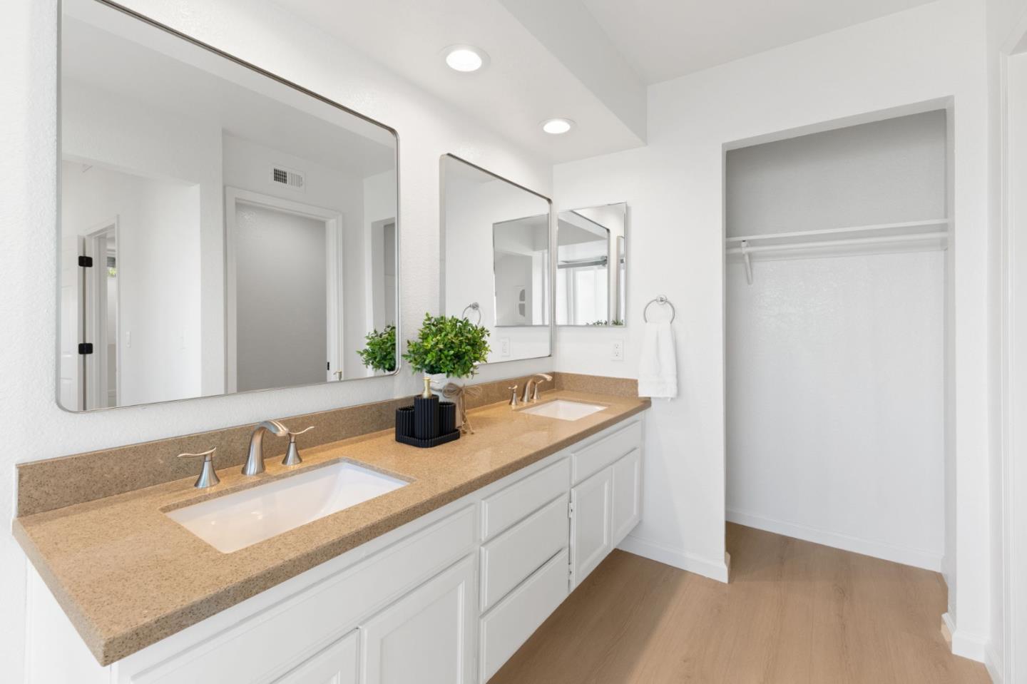 Detail Gallery Image 24 of 51 For 2397 Hecate Ct, San Jose,  CA 95124 - 4 Beds | 3 Baths