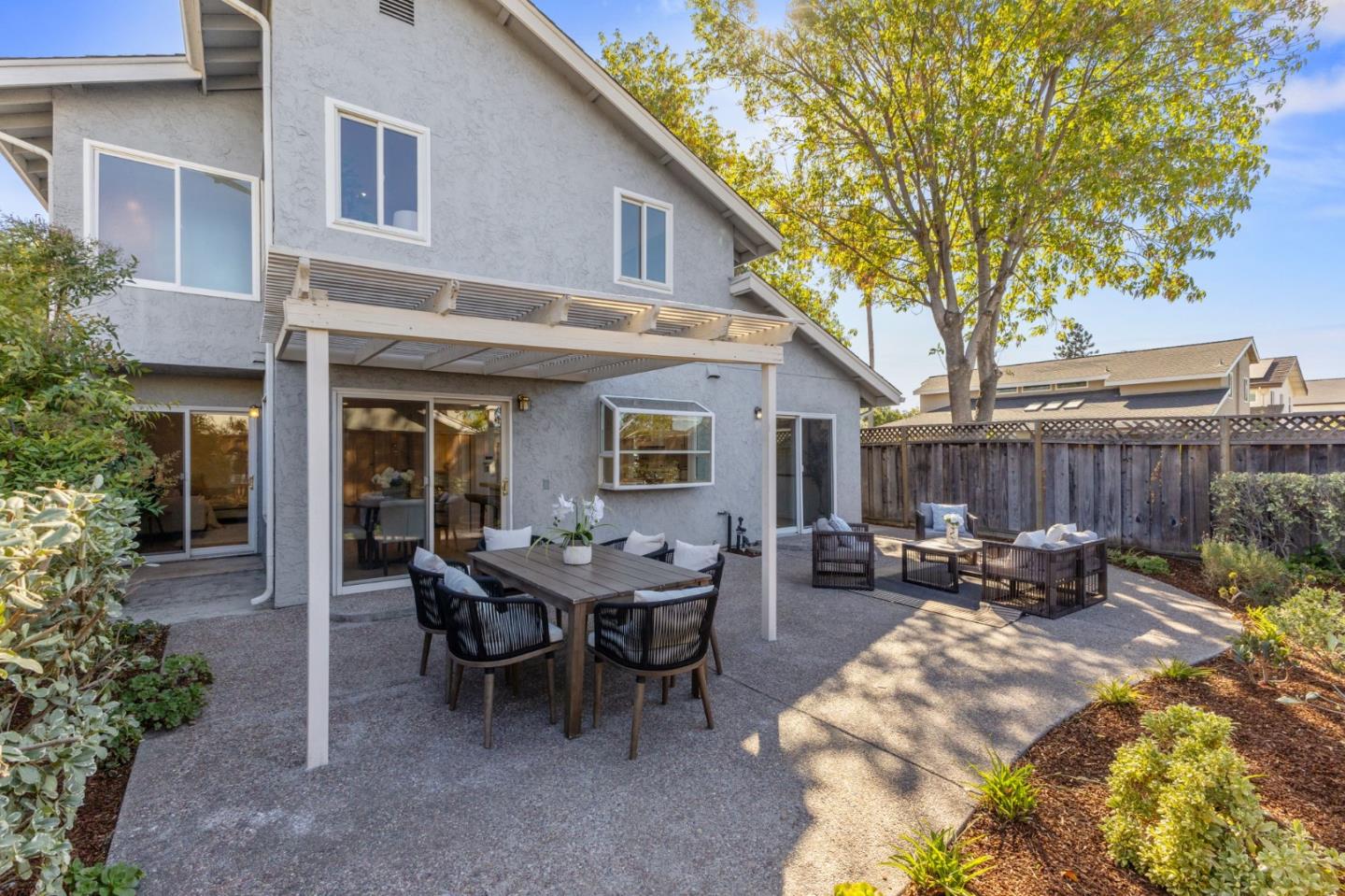 Detail Gallery Image 37 of 51 For 2397 Hecate Ct, San Jose,  CA 95124 - 4 Beds | 3 Baths
