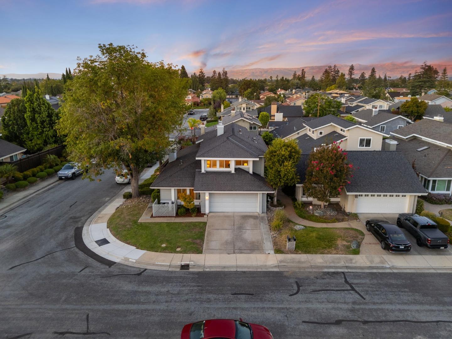 Detail Gallery Image 50 of 51 For 2397 Hecate Ct, San Jose,  CA 95124 - 4 Beds | 3 Baths
