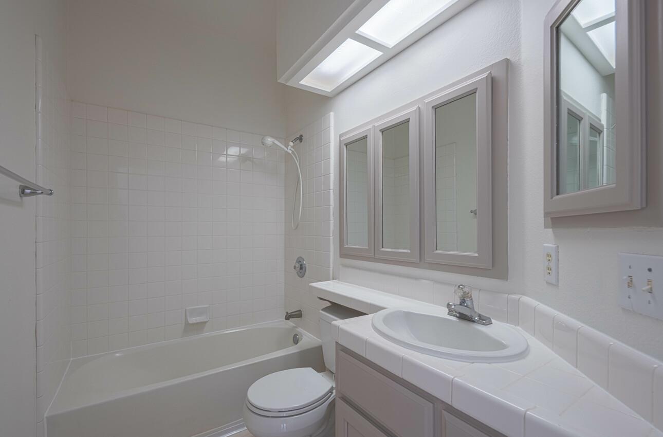 Detail Gallery Image 30 of 39 For 18154 Stonehaven, Salinas,  CA 93908 - 2 Beds | 2 Baths