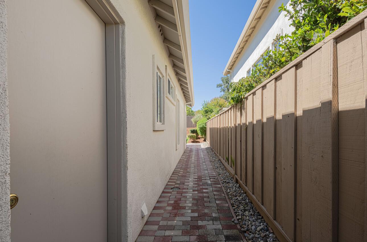 Detail Gallery Image 33 of 39 For 18154 Stonehaven, Salinas,  CA 93908 - 2 Beds | 2 Baths