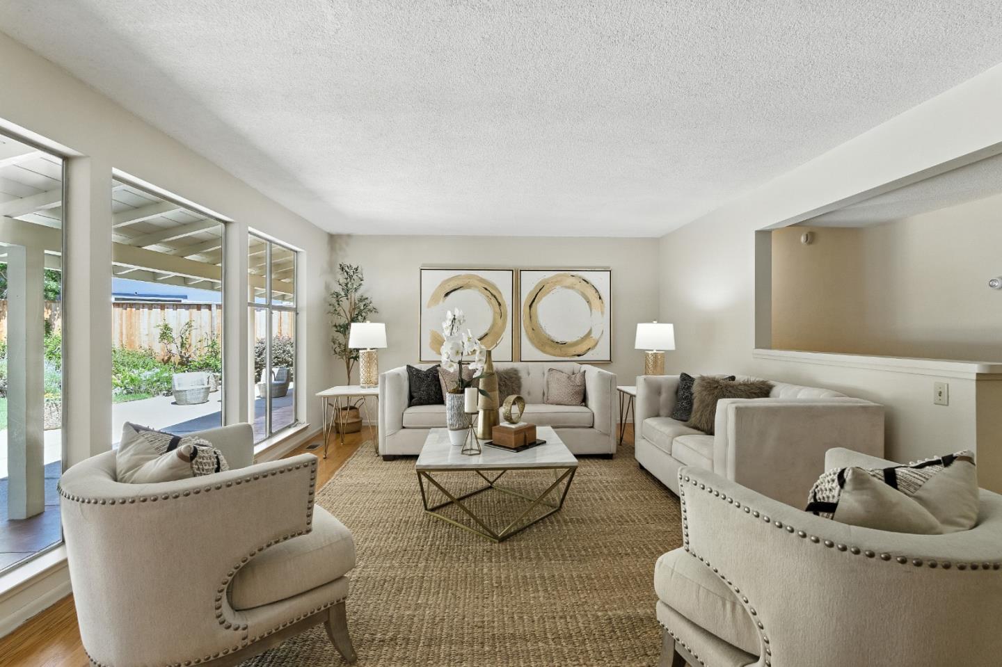 Detail Gallery Image 9 of 40 For 2900 Brittan Ave, San Carlos,  CA 94070 - 4 Beds | 2/1 Baths