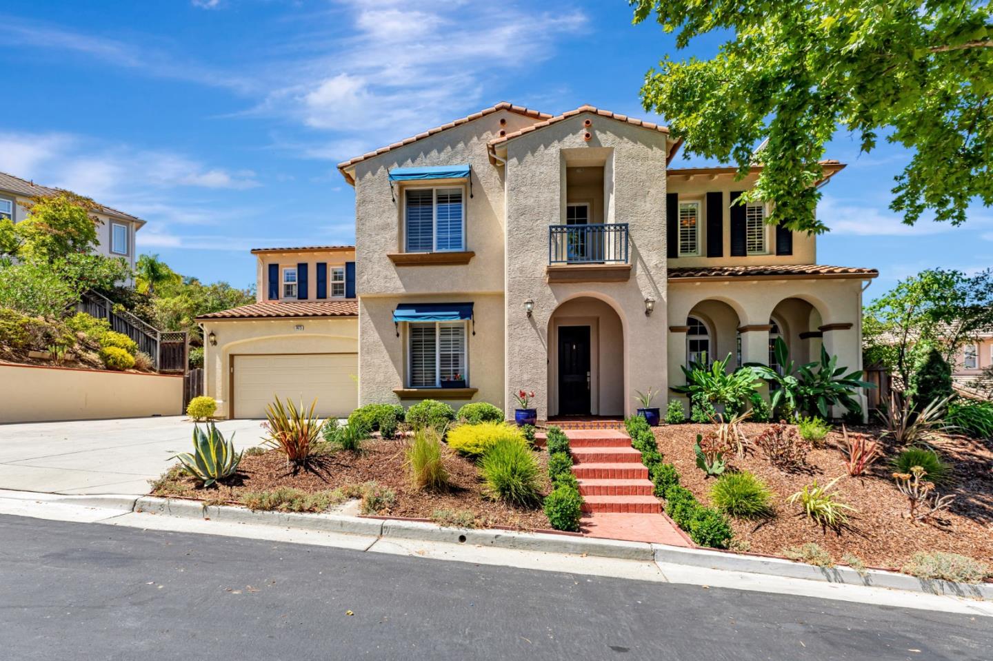 Detail Gallery Image 1 of 63 For 7473 Hoylake Ct, Gilroy,  CA 95020 - 5 Beds | 4/1 Baths