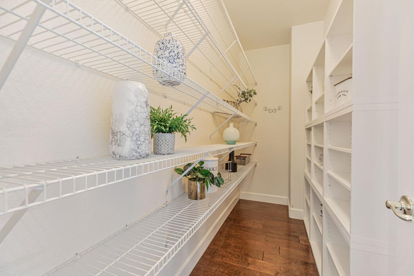 Detail Gallery Image 20 of 63 For 7473 Hoylake Ct, Gilroy,  CA 95020 - 5 Beds | 4/1 Baths