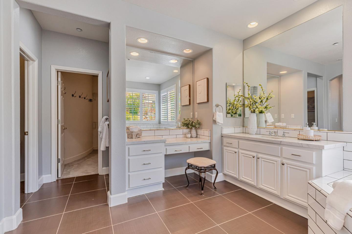 Detail Gallery Image 30 of 63 For 7473 Hoylake Ct, Gilroy,  CA 95020 - 5 Beds | 4/1 Baths