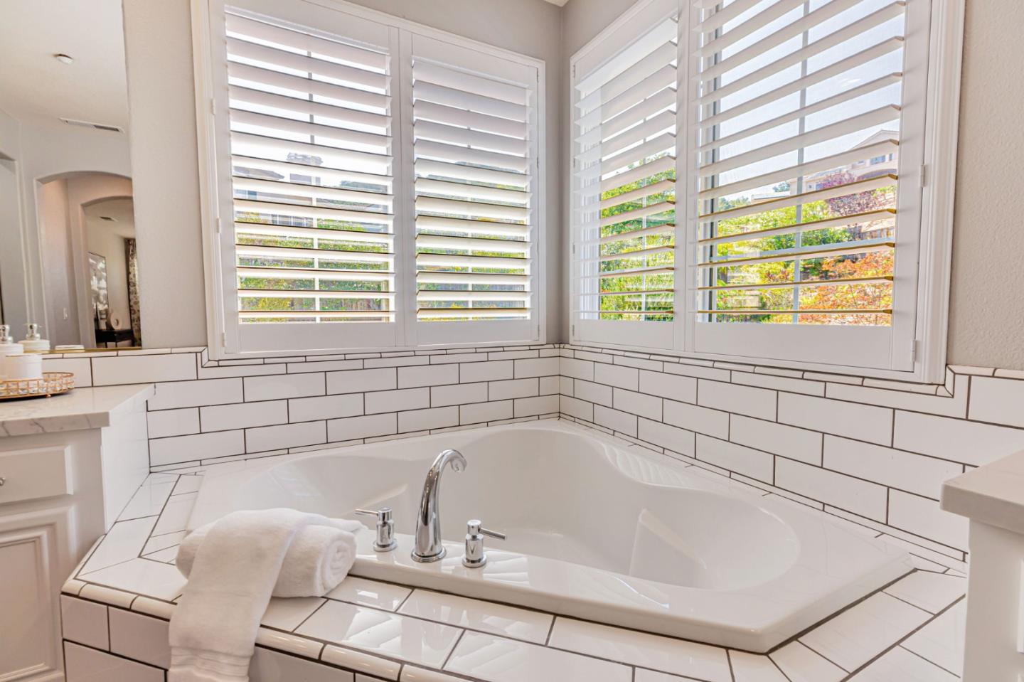 Detail Gallery Image 31 of 63 For 7473 Hoylake Ct, Gilroy,  CA 95020 - 5 Beds | 4/1 Baths