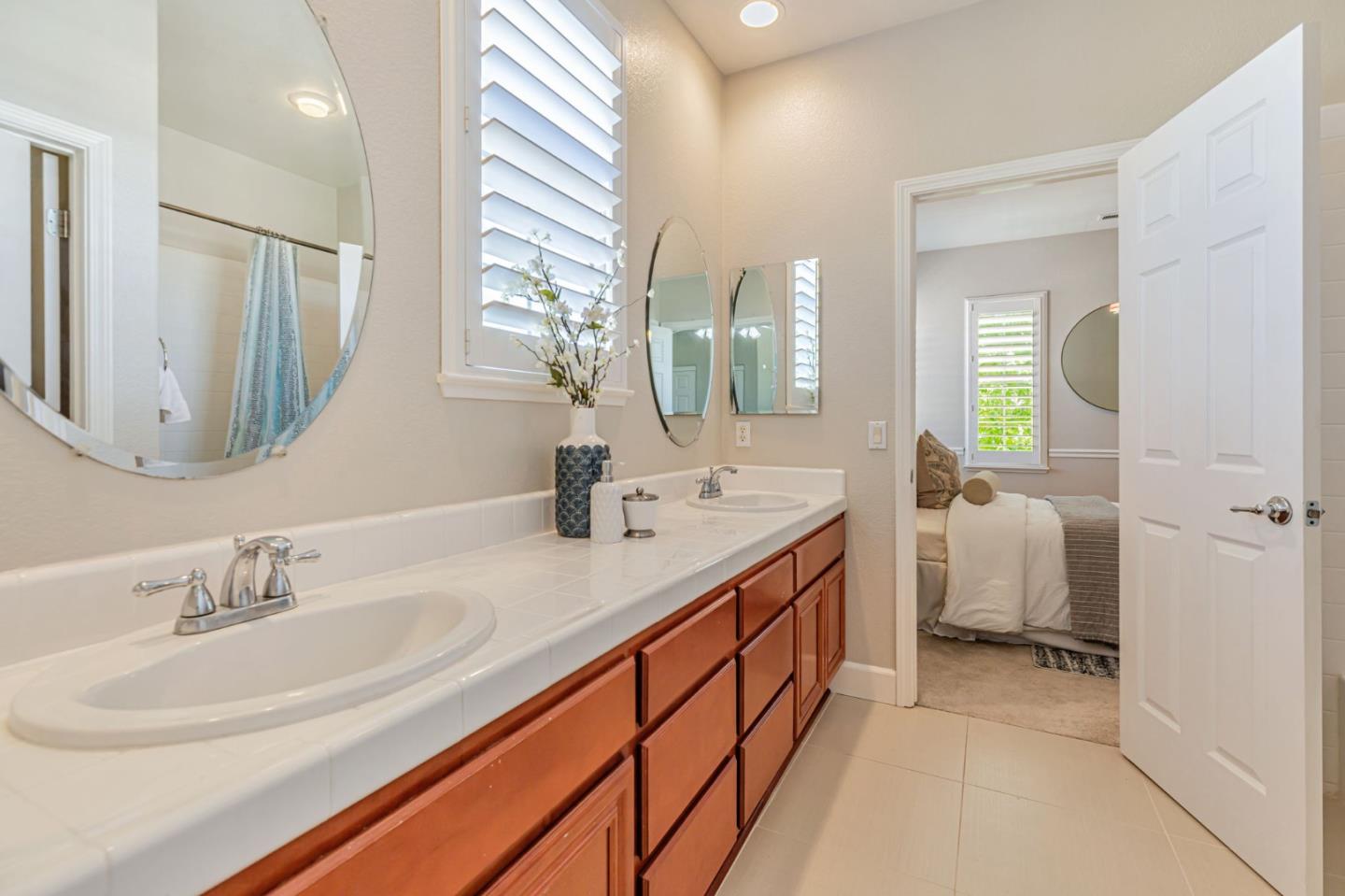 Detail Gallery Image 44 of 63 For 7473 Hoylake Ct, Gilroy,  CA 95020 - 5 Beds | 4/1 Baths