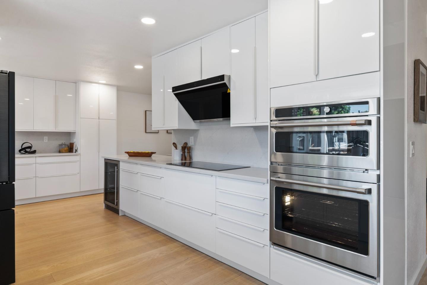 Detail Gallery Image 16 of 48 For 5107 Sussex Park Ct, San Jose,  CA 95136 - 4 Beds | 2/1 Baths