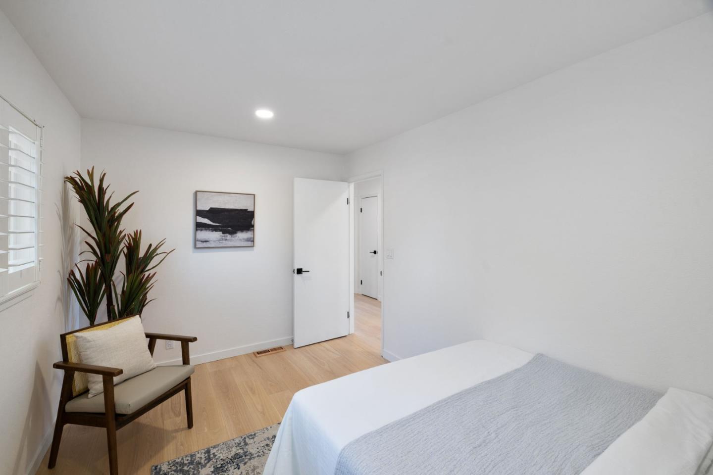Detail Gallery Image 32 of 48 For 5107 Sussex Park Ct, San Jose,  CA 95136 - 4 Beds | 2/1 Baths