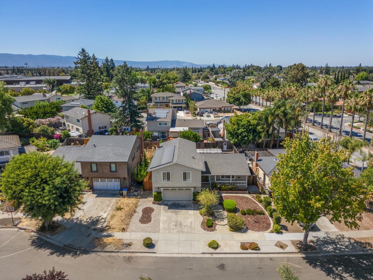 Detail Gallery Image 45 of 48 For 5107 Sussex Park Ct, San Jose,  CA 95136 - 4 Beds | 2/1 Baths