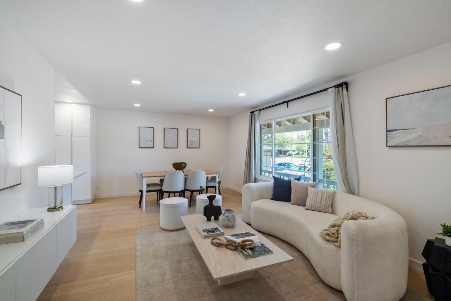 Detail Gallery Image 7 of 48 For 5107 Sussex Park Ct, San Jose,  CA 95136 - 4 Beds | 2/1 Baths