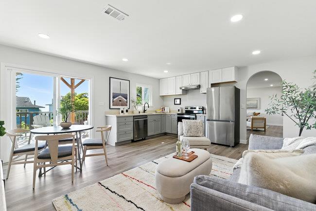 Detail Gallery Image 23 of 43 For 730 Sierra St, Moss Beach,  CA 94038 - 4 Beds | 2 Baths