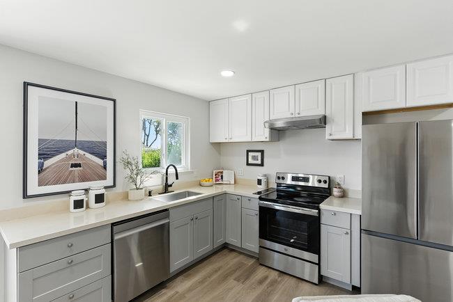 Detail Gallery Image 25 of 43 For 730 Sierra St, Moss Beach,  CA 94038 - 4 Beds | 2 Baths