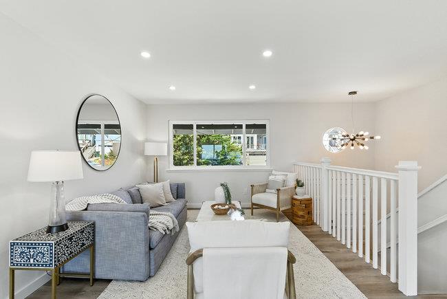 Detail Gallery Image 4 of 43 For 730 Sierra St, Moss Beach,  CA 94038 - 4 Beds | 2 Baths