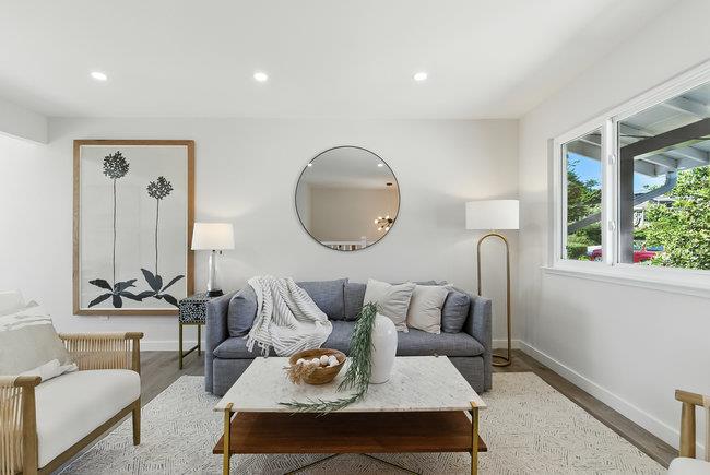 Detail Gallery Image 5 of 43 For 730 Sierra St, Moss Beach,  CA 94038 - 4 Beds | 2 Baths