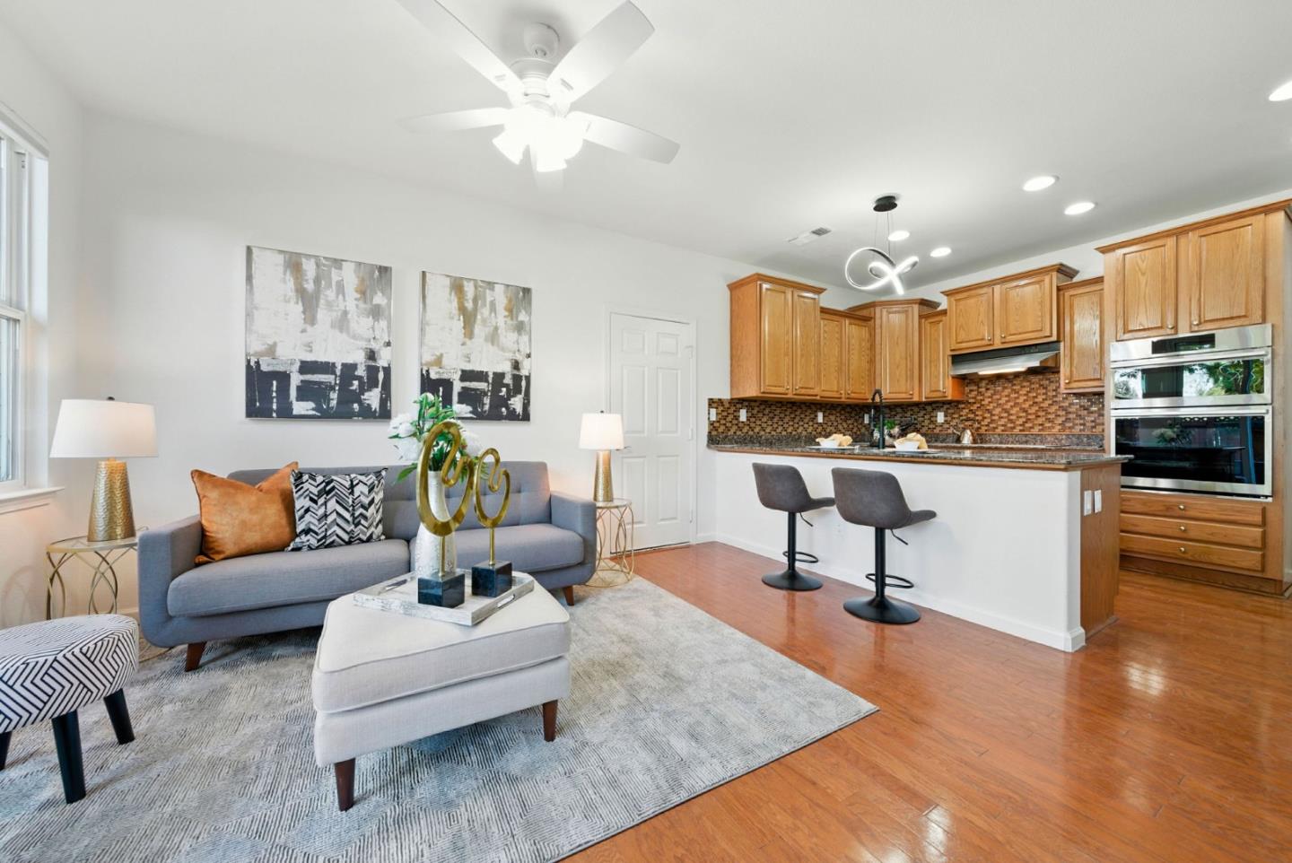 Detail Gallery Image 20 of 68 For 1451 Sunny Ct, San Jose,  CA 95116 - 4 Beds | 2/1 Baths