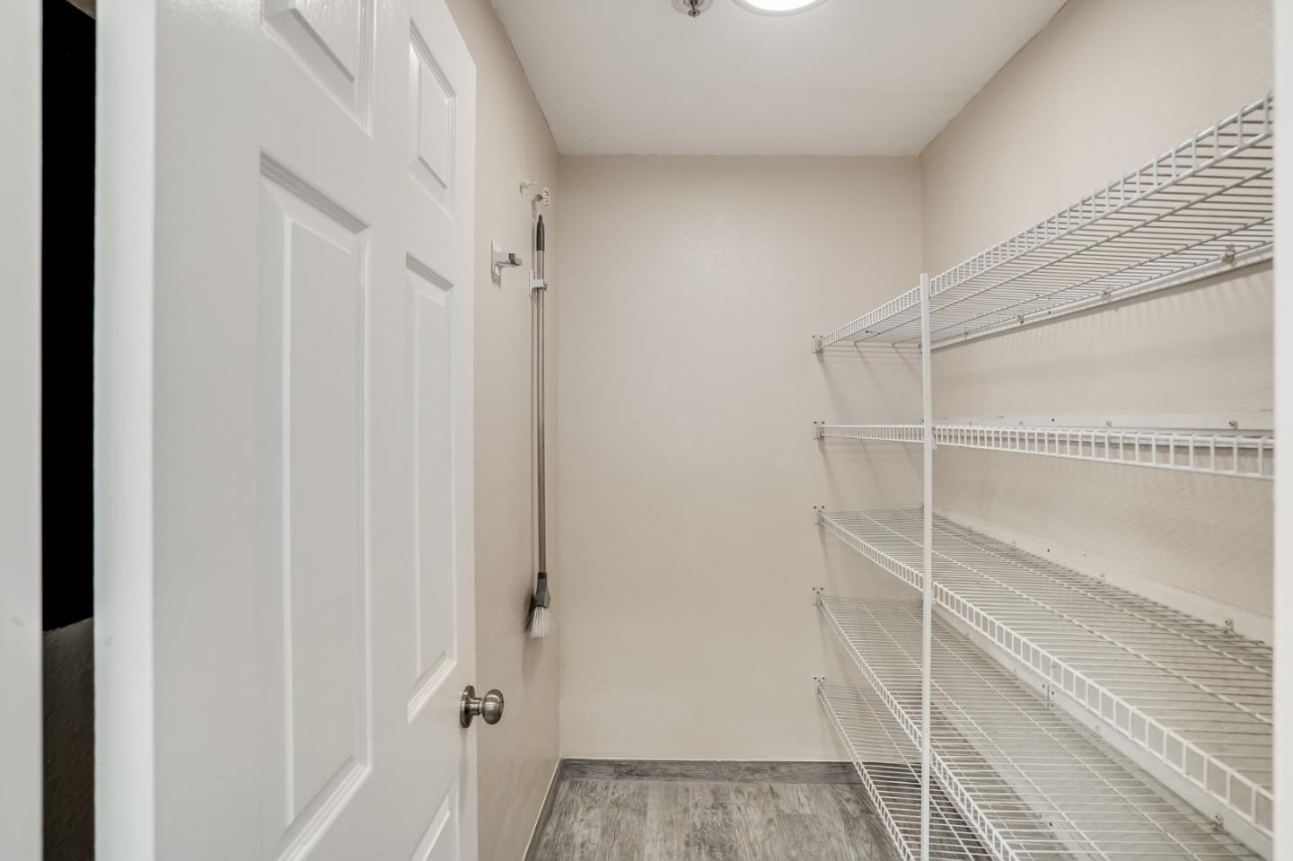Detail Gallery Image 15 of 45 For 929 E El Camino Real #138,  Sunnyvale,  CA 94087 - 3 Beds | 2/1 Baths