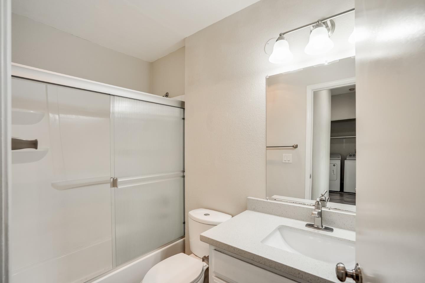 Detail Gallery Image 37 of 45 For 929 E El Camino Real #138,  Sunnyvale,  CA 94087 - 3 Beds | 2/1 Baths