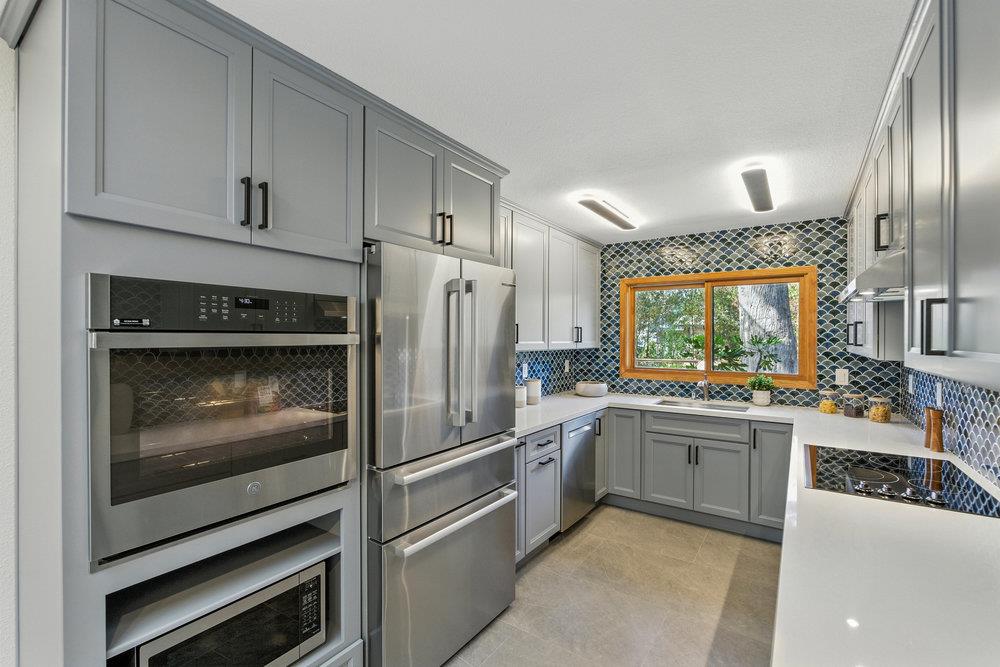 Detail Gallery Image 15 of 82 For 430 Marine Blvd, Moss Beach,  CA 94038 - 3 Beds | 2 Baths