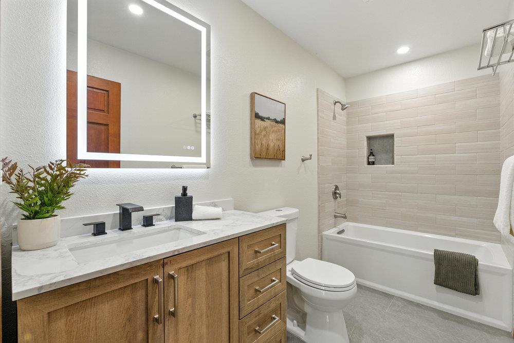 Detail Gallery Image 35 of 82 For 430 Marine Blvd, Moss Beach,  CA 94038 - 3 Beds | 2 Baths
