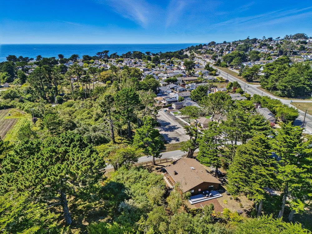 Detail Gallery Image 74 of 82 For 430 Marine Blvd, Moss Beach,  CA 94038 - 3 Beds | 2 Baths