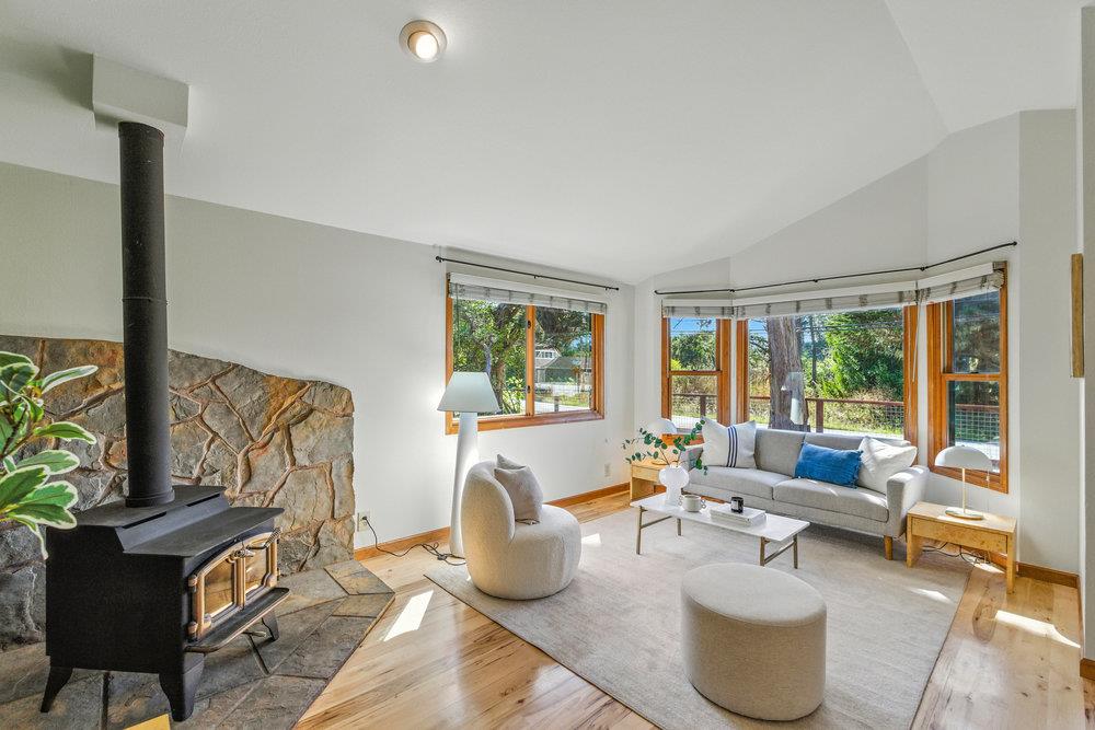 Detail Gallery Image 9 of 82 For 430 Marine Blvd, Moss Beach,  CA 94038 - 3 Beds | 2 Baths