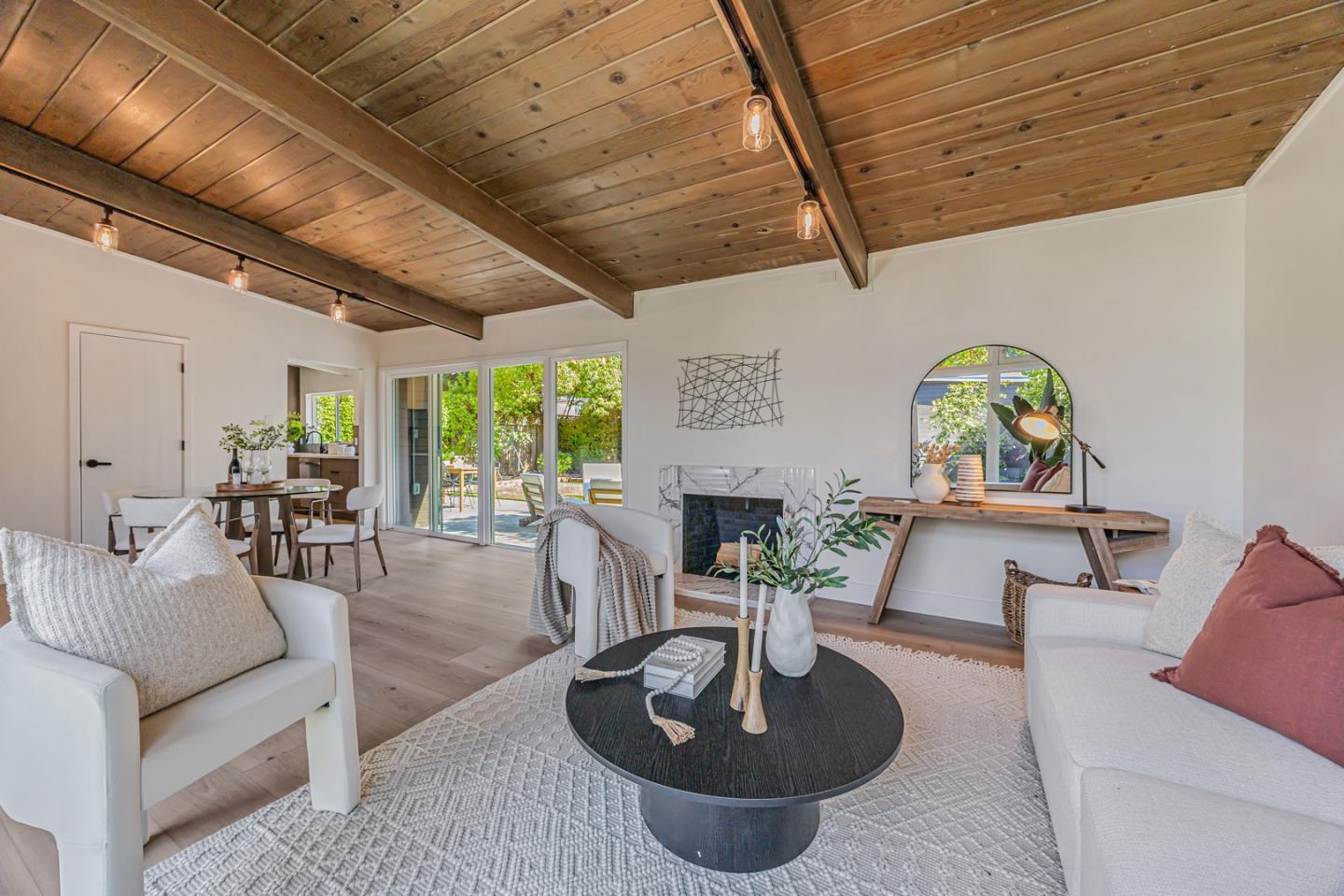 Detail Gallery Image 10 of 30 For 3329 Ramona St, Palo Alto,  CA 94306 - 3 Beds | 1 Baths