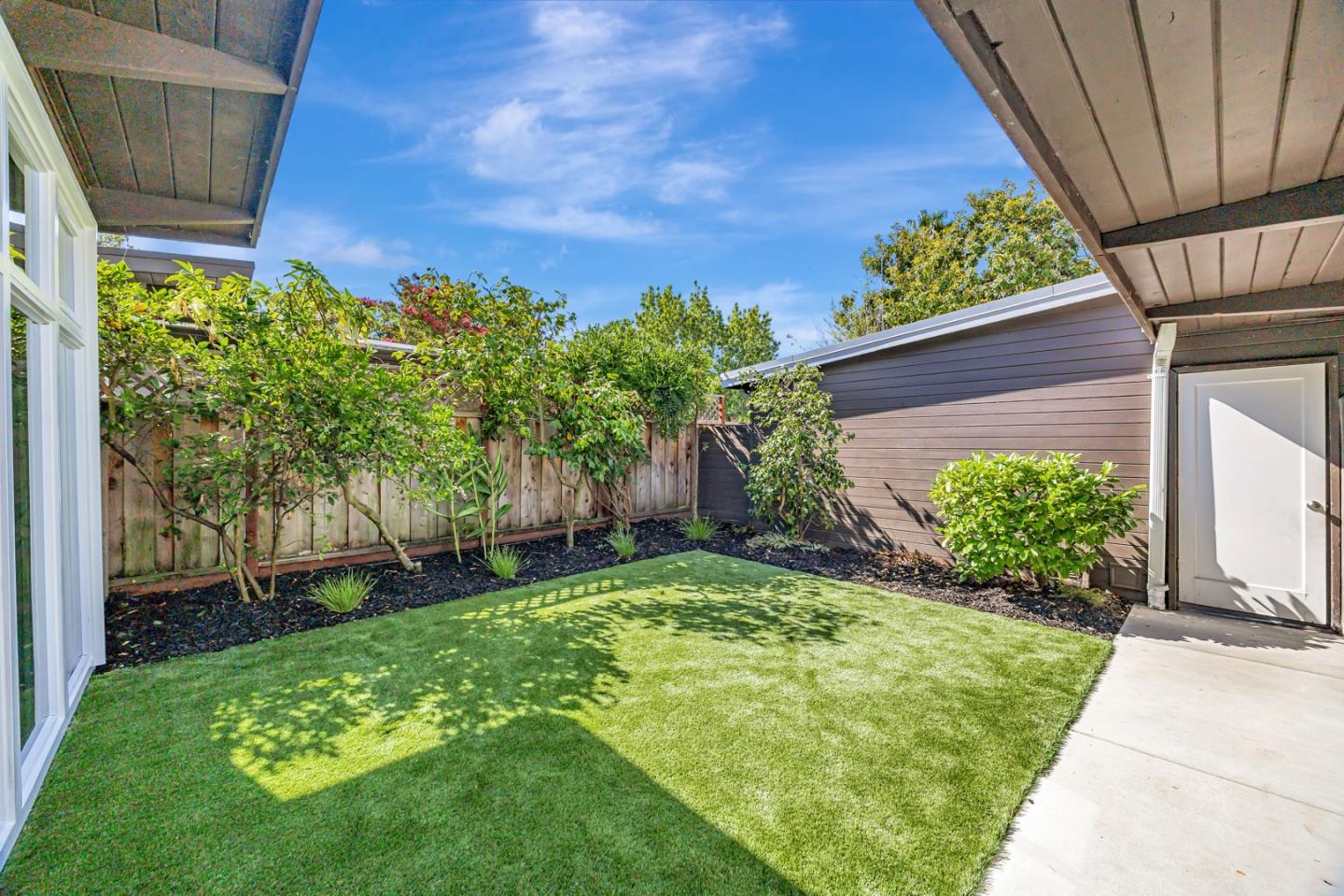 Detail Gallery Image 22 of 30 For 3329 Ramona St, Palo Alto,  CA 94306 - 3 Beds | 1 Baths