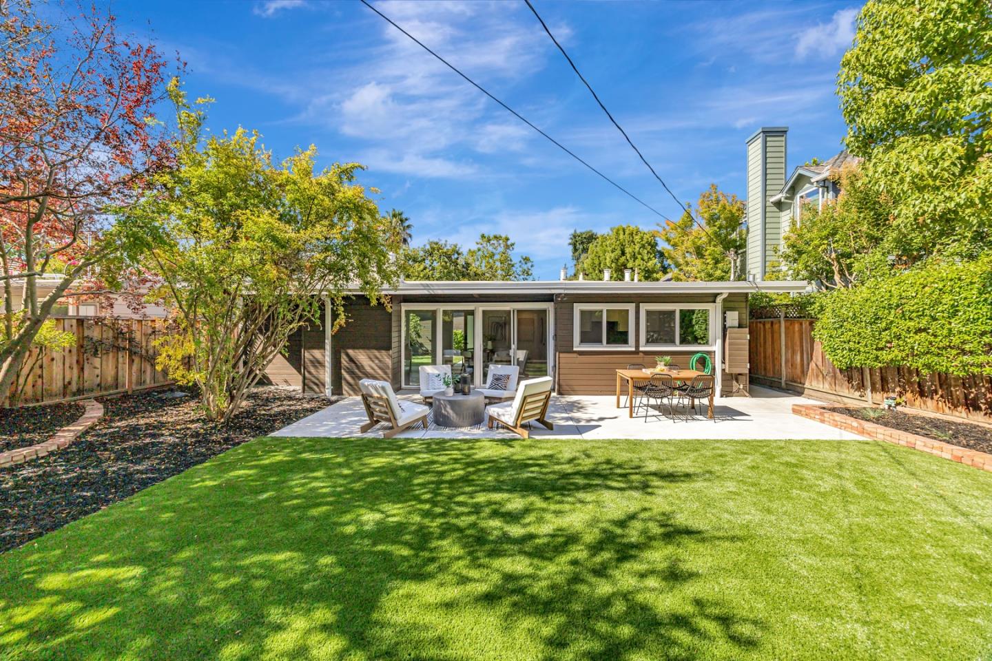 Detail Gallery Image 27 of 30 For 3329 Ramona St, Palo Alto,  CA 94306 - 3 Beds | 1 Baths