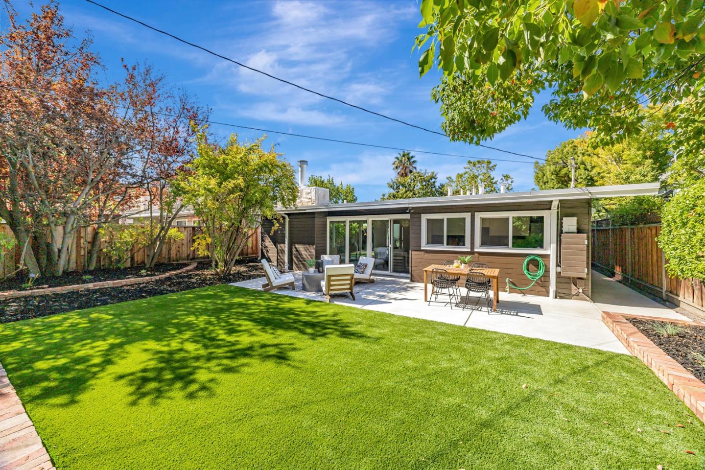Detail Gallery Image 28 of 30 For 3329 Ramona St, Palo Alto,  CA 94306 - 3 Beds | 1 Baths