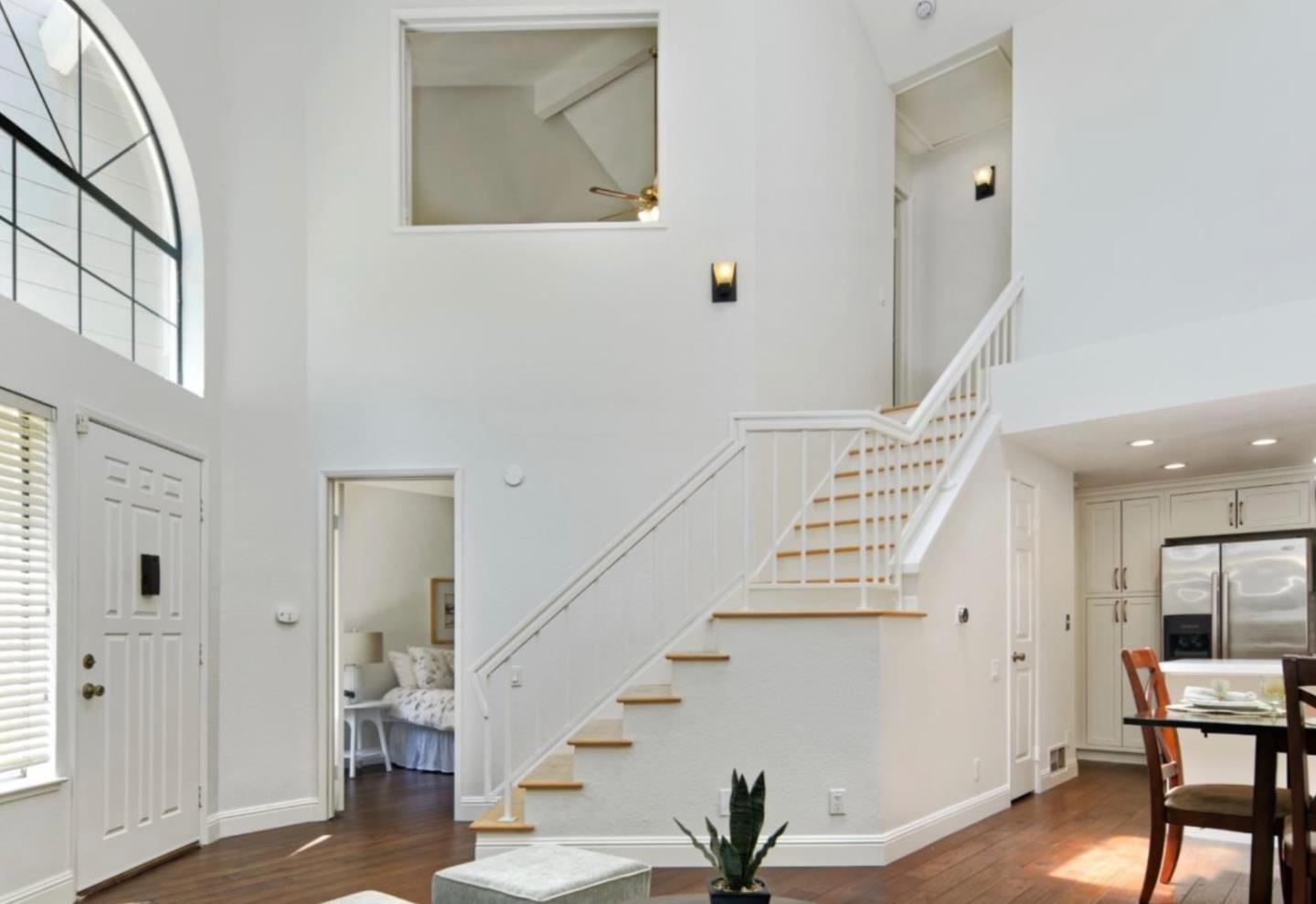 Detail Gallery Image 7 of 16 For 2766 Buena Point Ct, San Jose,  CA 95121 - 2 Beds | 2 Baths