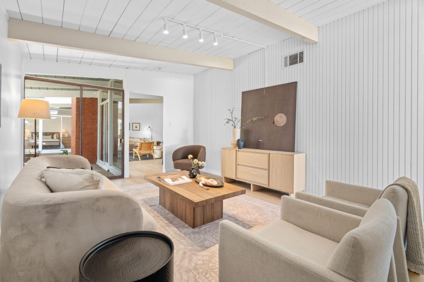 Detail Gallery Image 21 of 35 For 1636 Celeste Dr, San Mateo,  CA 94402 - 4 Beds | 2 Baths