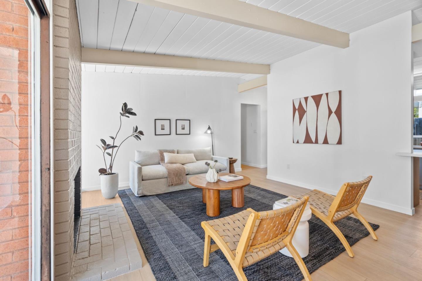 Detail Gallery Image 6 of 35 For 1636 Celeste Dr, San Mateo,  CA 94402 - 4 Beds | 2 Baths