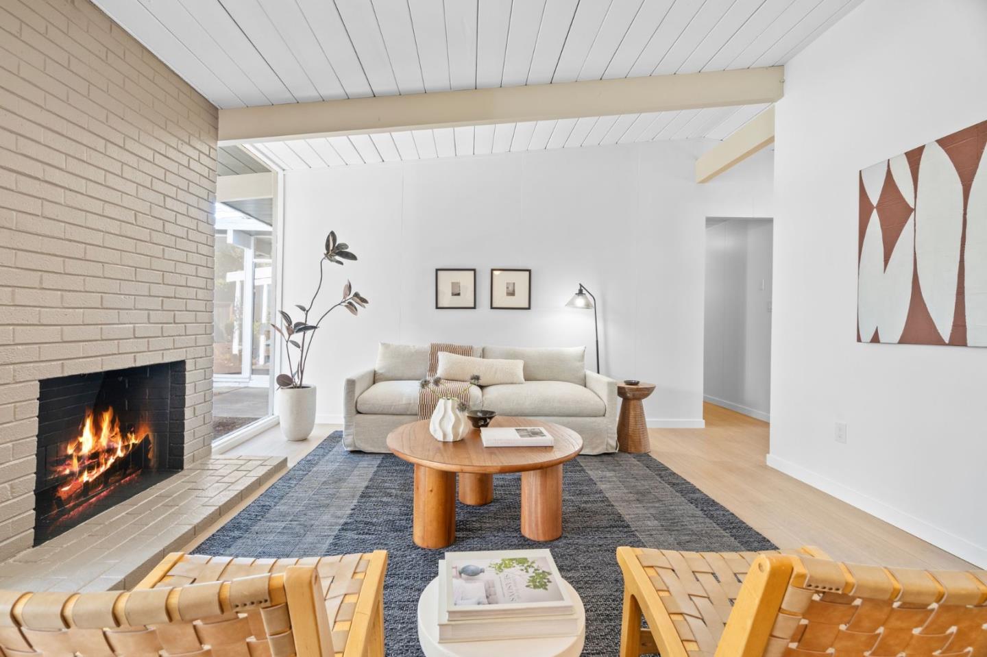 Detail Gallery Image 9 of 35 For 1636 Celeste Dr, San Mateo,  CA 94402 - 4 Beds | 2 Baths