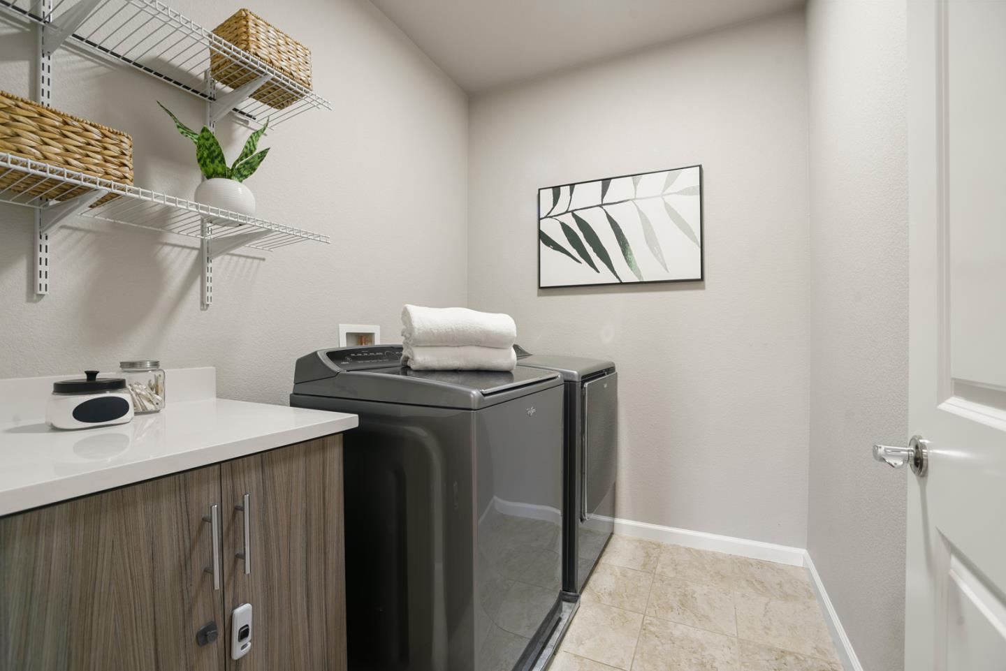 Detail Gallery Image 15 of 24 For 4722 Tina Speciale Dr, San Jose,  CA 95136 - 4 Beds | 2/1 Baths