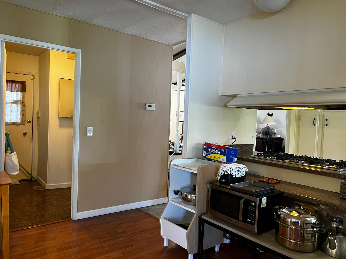Detail Gallery Image 31 of 89 For 690 Persian Dr #50,  Sunnyvale,  CA 94089 - 2 Beds | 2 Baths