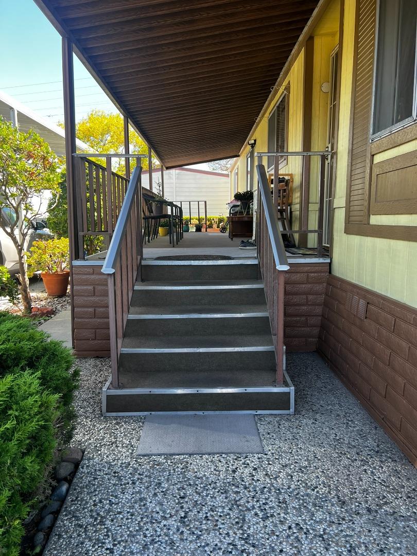 Detail Gallery Image 55 of 89 For 690 Persian Dr #50,  Sunnyvale,  CA 94089 - 2 Beds | 2 Baths