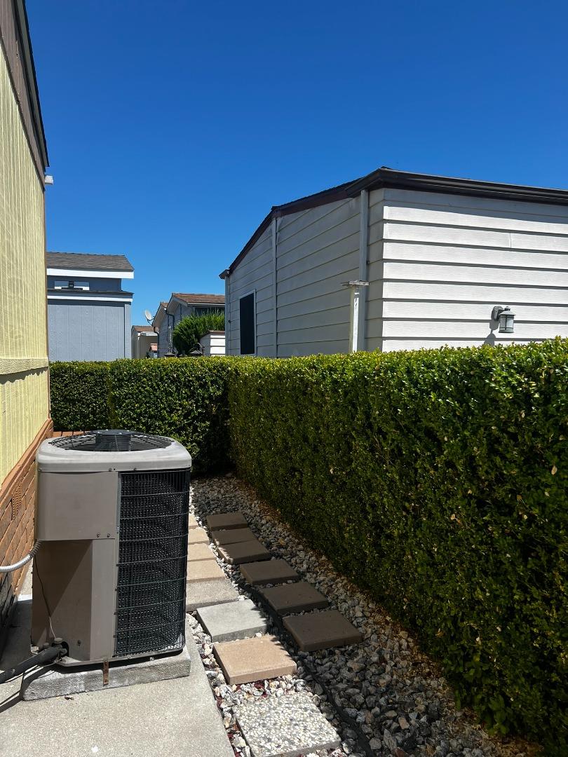 Detail Gallery Image 70 of 89 For 690 Persian Dr #50,  Sunnyvale,  CA 94089 - 2 Beds | 2 Baths