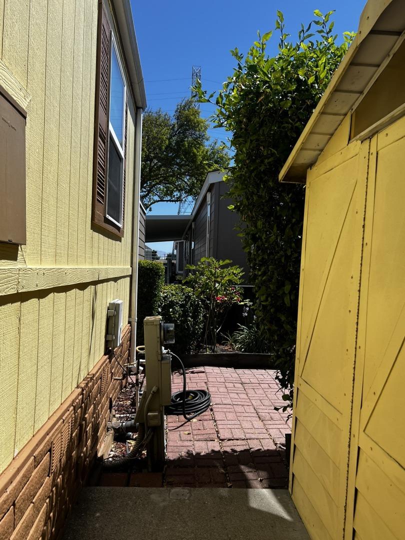 Detail Gallery Image 77 of 89 For 690 Persian Dr #50,  Sunnyvale,  CA 94089 - 2 Beds | 2 Baths