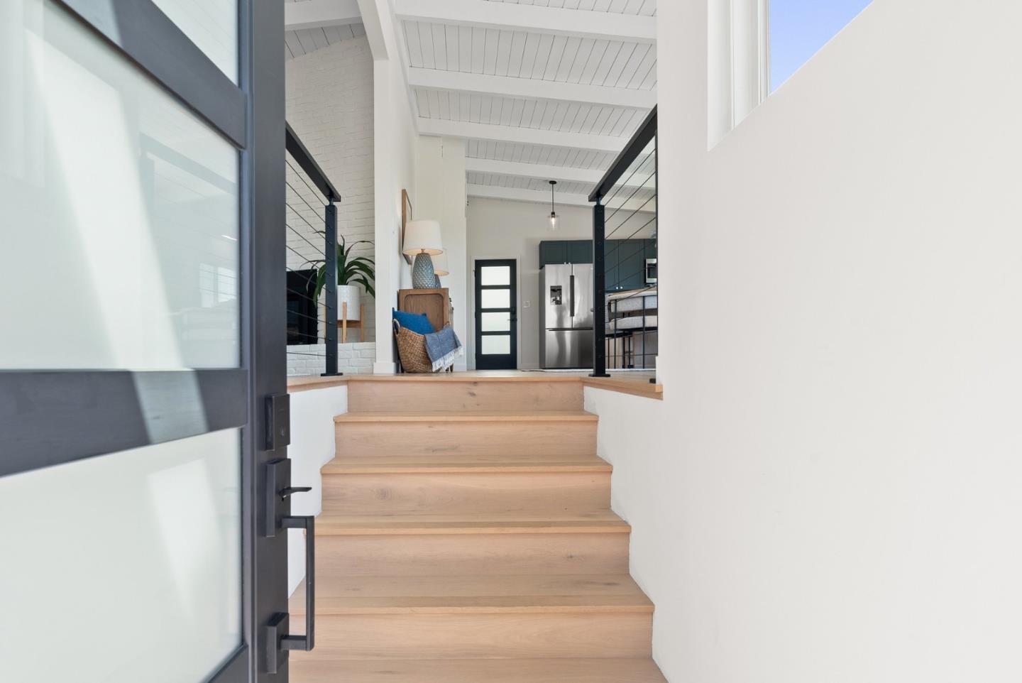 Detail Gallery Image 4 of 97 For 105 Vista Mar Ct, Aptos,  CA 95003 - 3 Beds | 3 Baths