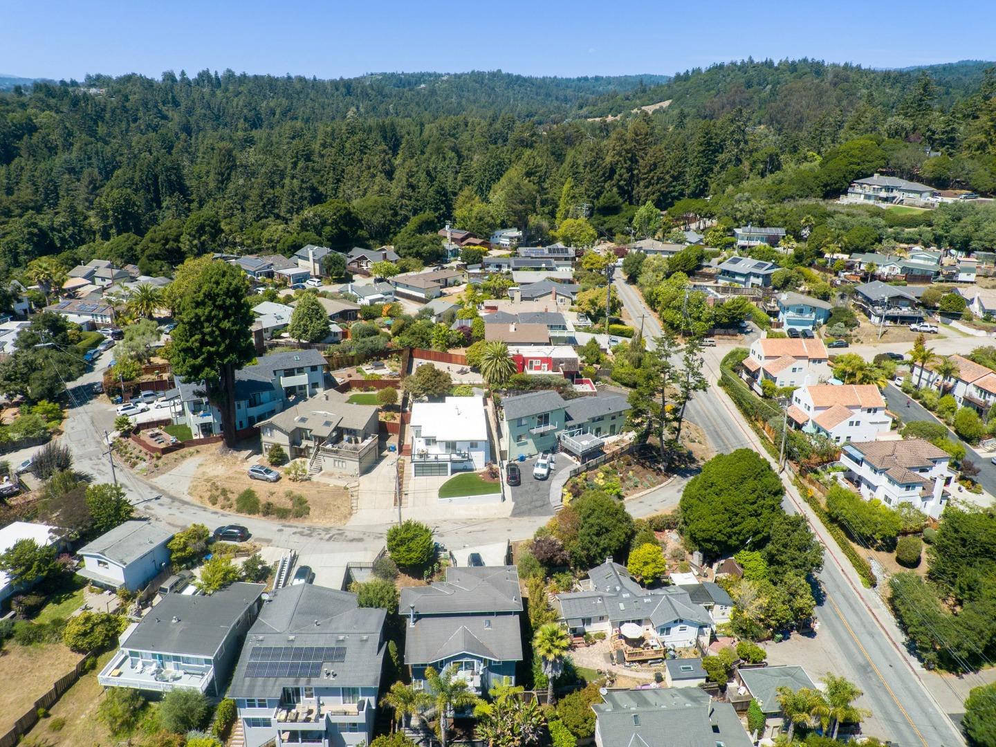 Detail Gallery Image 73 of 97 For 105 Vista Mar Ct, Aptos,  CA 95003 - 3 Beds | 3 Baths